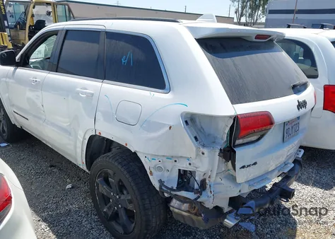 2015 Jeep Grand Cherokee Laredo z USA, uszkodzony, nr VIN 1C4RJFAGXFC141703